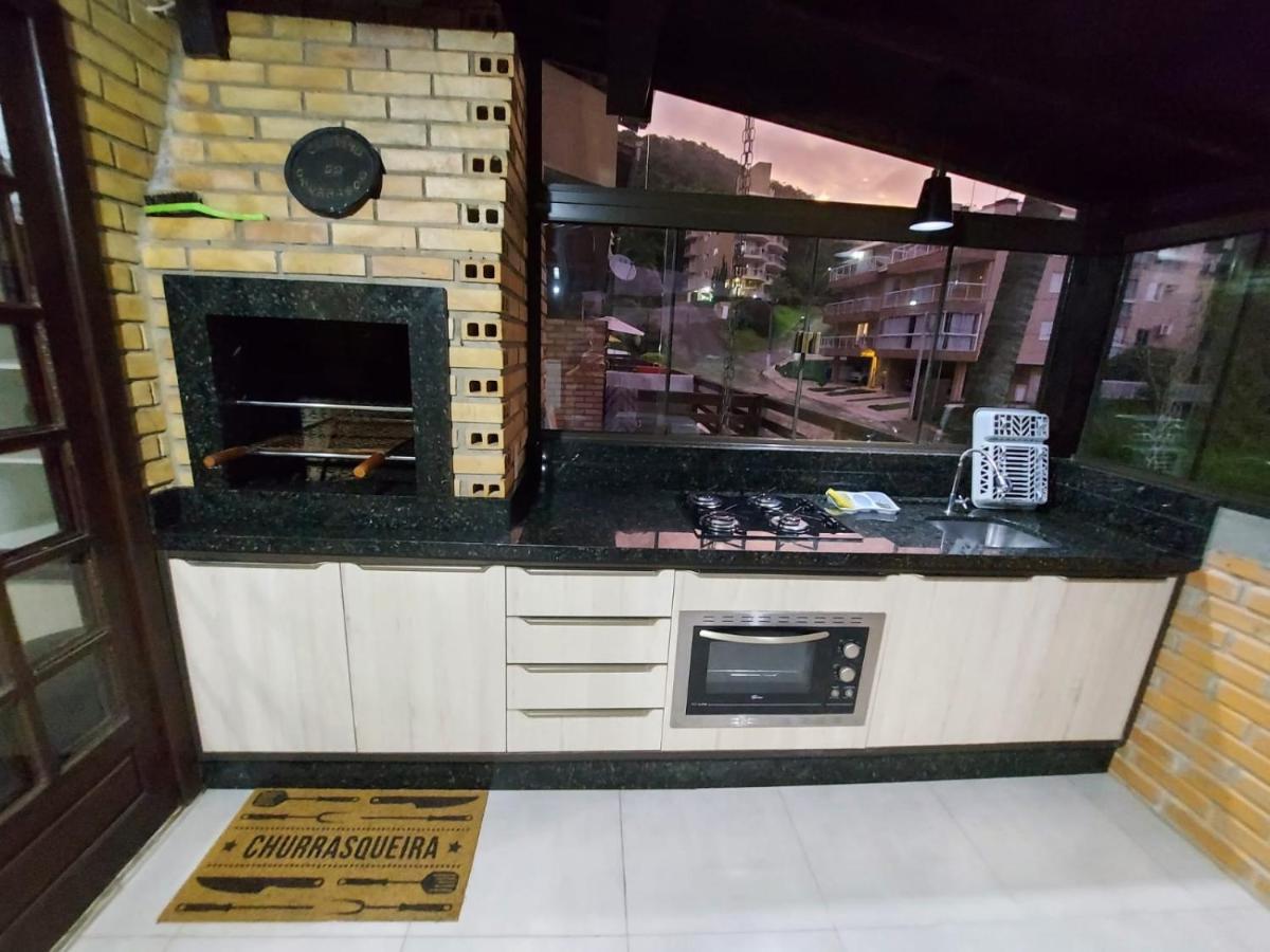 Apartamento 12 - Bombinhas - 200 Metros Da Praia מראה חיצוני תמונה