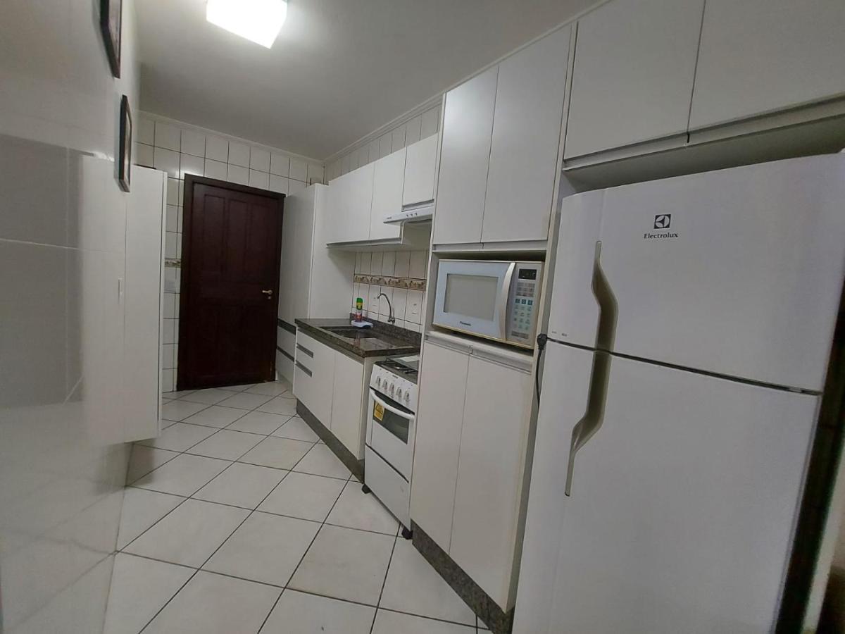 Apartamento 12 - Bombinhas - 200 Metros Da Praia מראה חיצוני תמונה