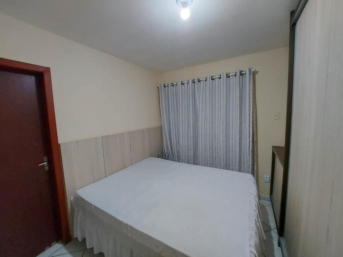 Apartamento 12 - Bombinhas - 200 Metros Da Praia מראה חיצוני תמונה
