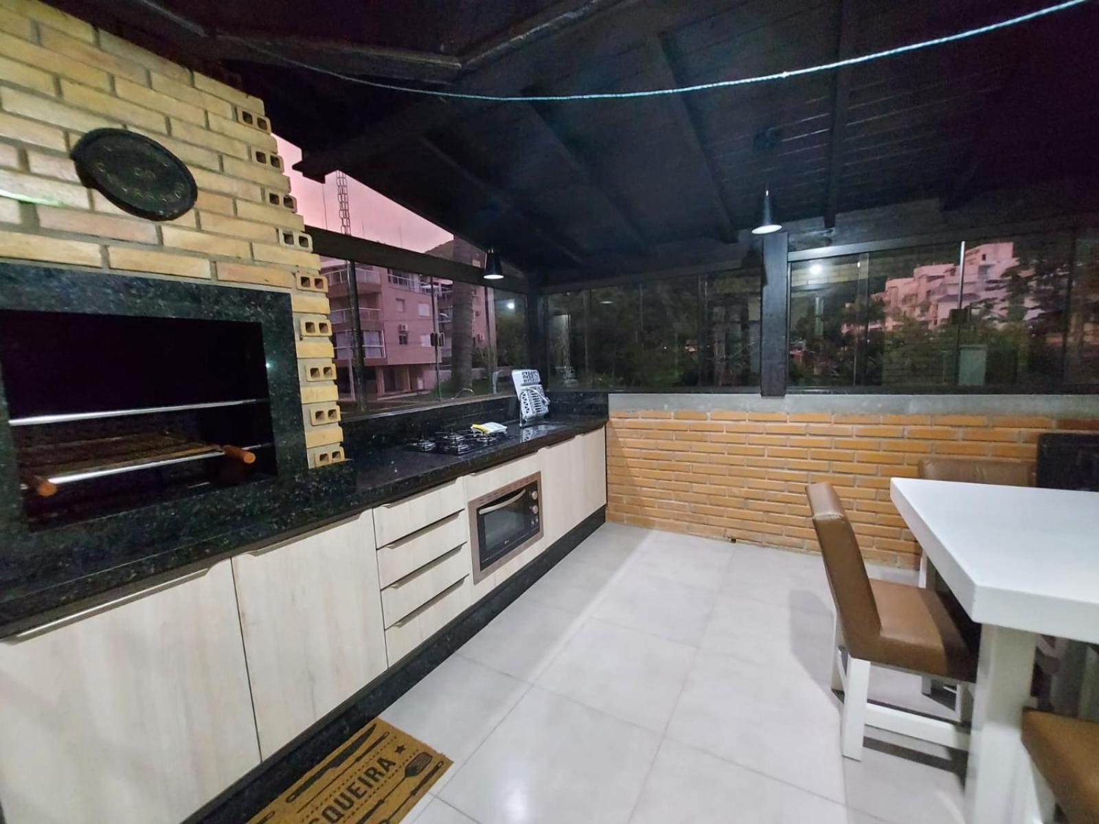 Apartamento 12 - Bombinhas - 200 Metros Da Praia מראה חיצוני תמונה
