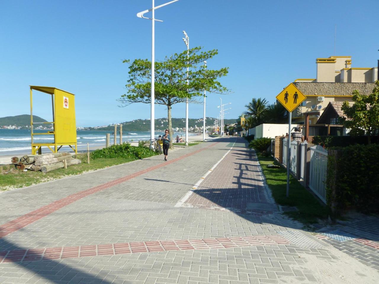 Apartamento 12 - Bombinhas - 200 Metros Da Praia מראה חיצוני תמונה