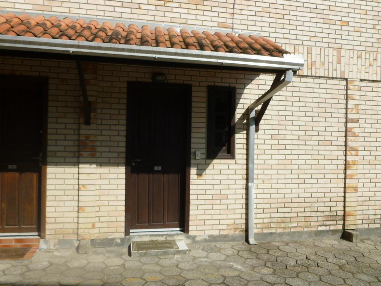 Apartamento 12 - Bombinhas - 200 Metros Da Praia מראה חיצוני תמונה
